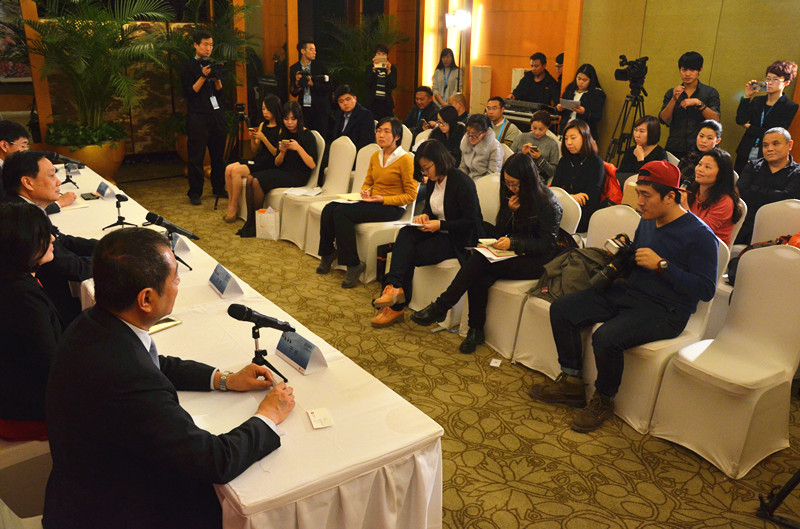 GA�ƽ�׹���-׷�󿵽�,����һ������