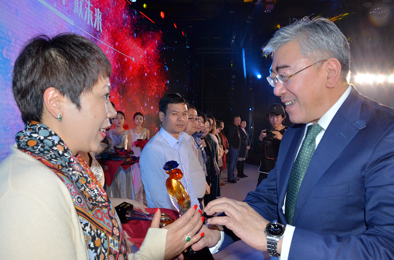 GA�ƽ�׹���-׷�󿵽�,����һ������